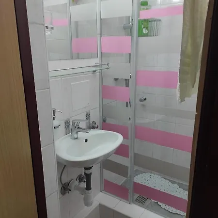 Lägenhet Cosy In Centar *